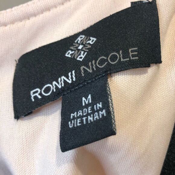 Ronni Nicole pink lace eyelet bell sleeve dress size medium - Picture 12 of 14